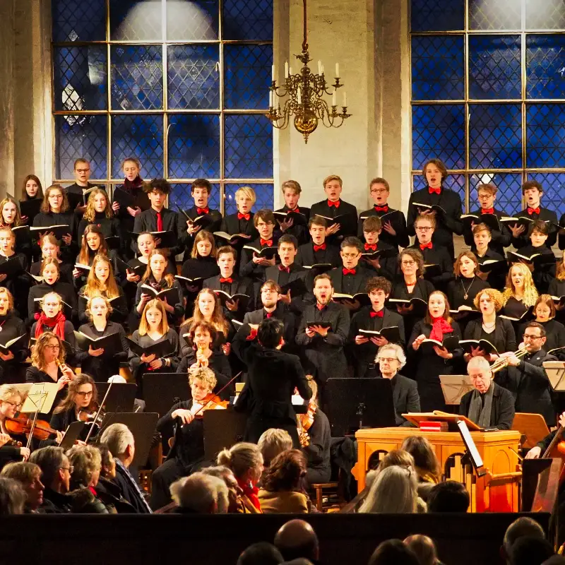 Jugendchor und Oberstufenchor in St. Aegidien